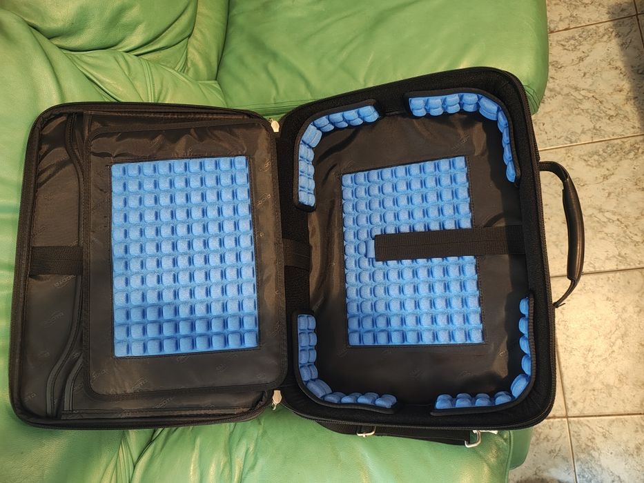 Чанта Dicota Ultracase Twin нова