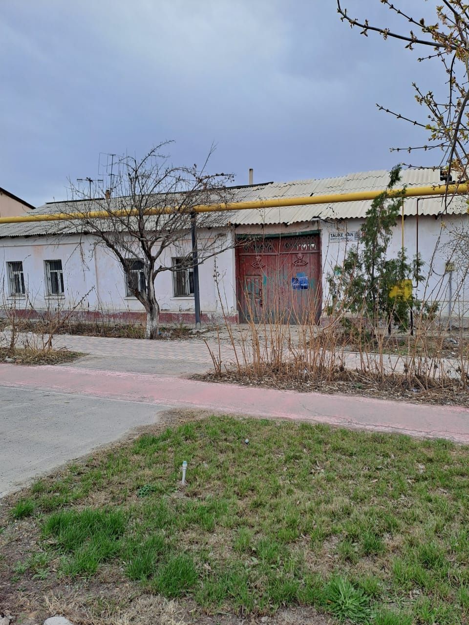 Дом продаётся в центре города,Тауке хан 170