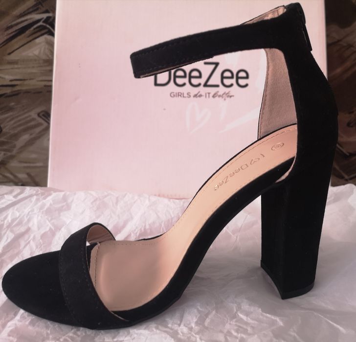 Sandale elegante