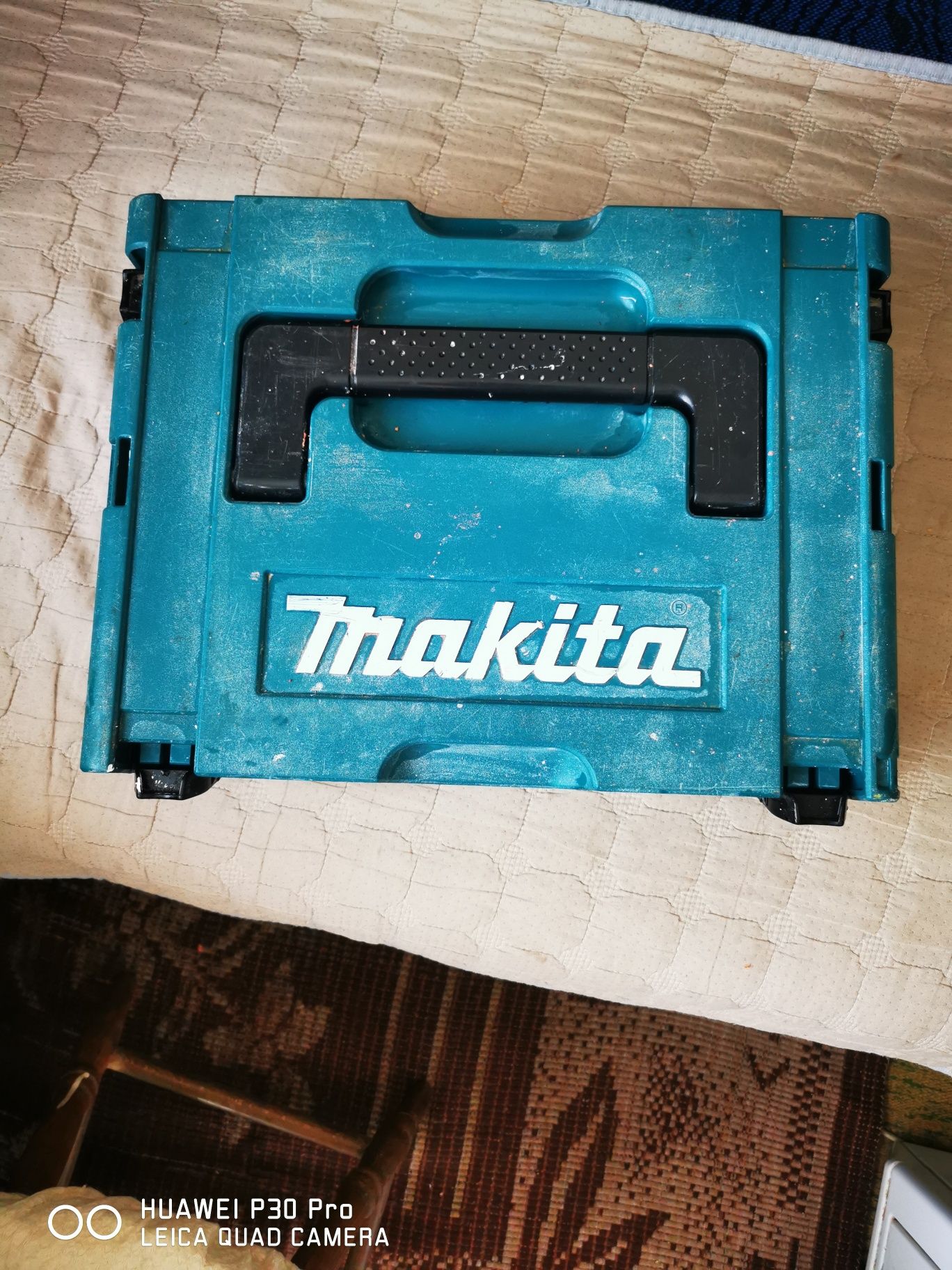 Makita CLX 202 AJ