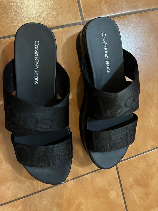 Papuci:Calvin Klein Jeans,marimea 39,pret 300 de lei