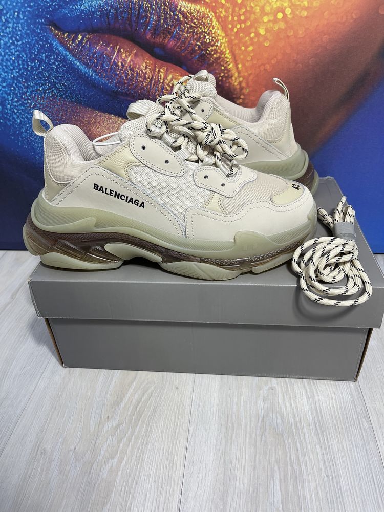 Adidasi Balenciaga Triple S Premium