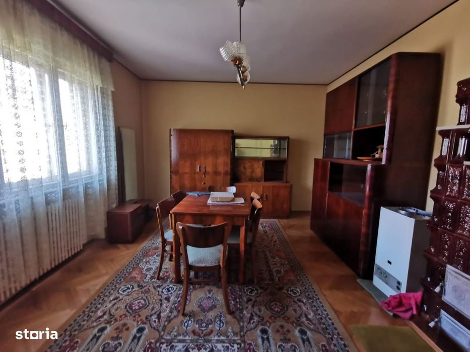 Casa in duplex Deva, zona parc-cetate, sup. utila 197mp, teren 83 mp