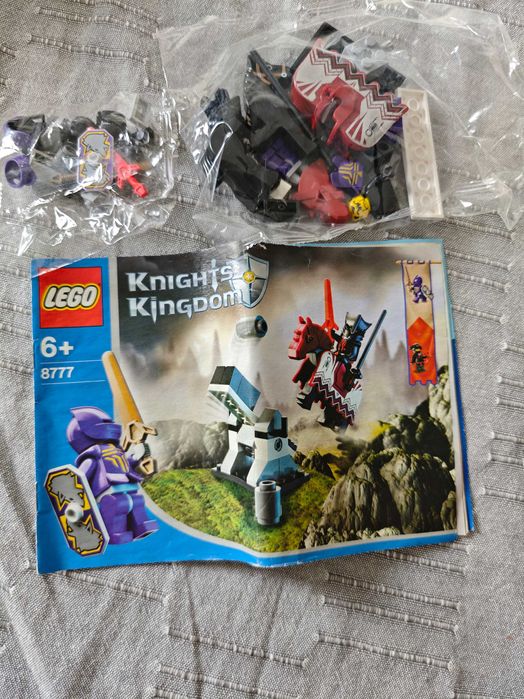 Lego 8777 Knights Kingdom ново в пликчета без кутия.