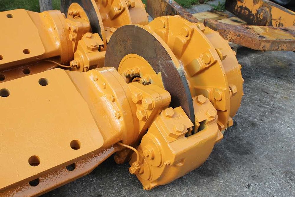 AXA Case 621 incarcator frontal second hand