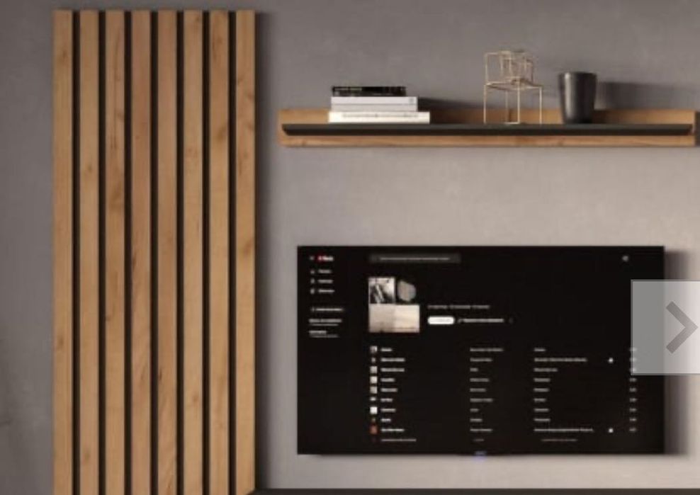 Riflaj+polita perete