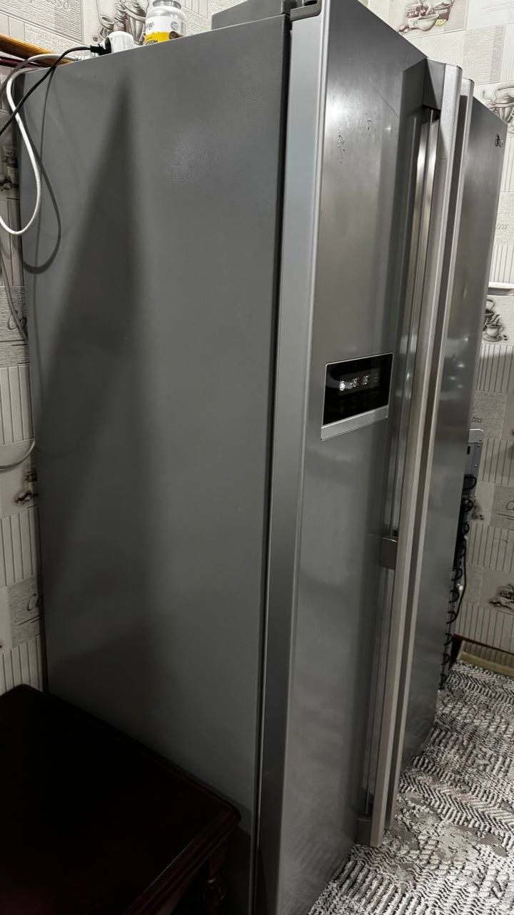 Холодильник LG двухкамерный
