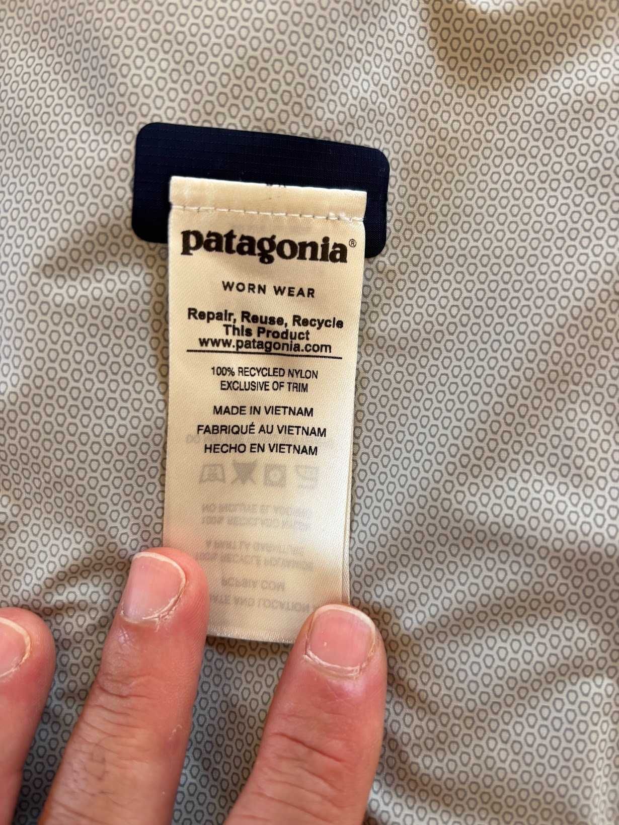 Яке за дъжд Patagonia Torrentshell, размер М