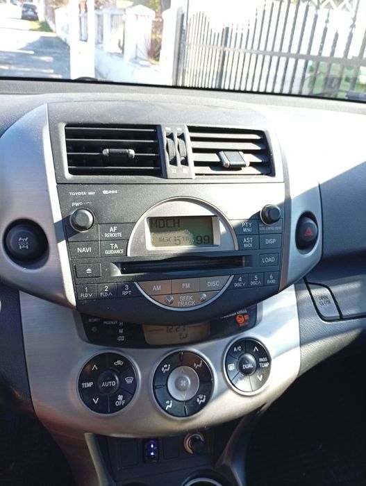 Toyota RAV4 motor 2 2,177