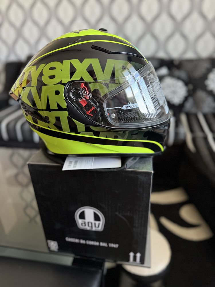 Продавам чисто нова каска AGV K5 S – размер S