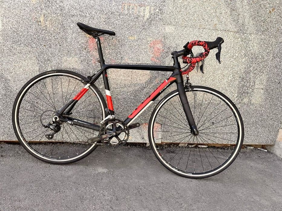 Продам шоссейный велосипед tropix (made in italy)