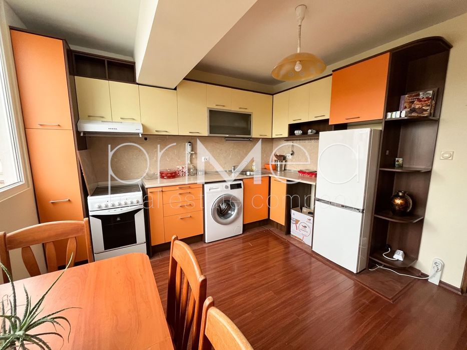 Дава се под наем Двустаен апартамент в Бургас, Изгрев - 65 кв.м за 433.5 € - Снимка #4