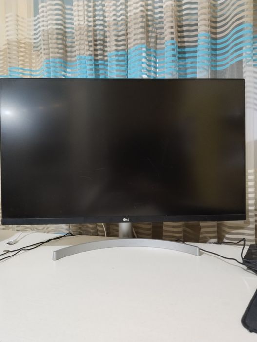 Монитр lg 32 дюйма 4к