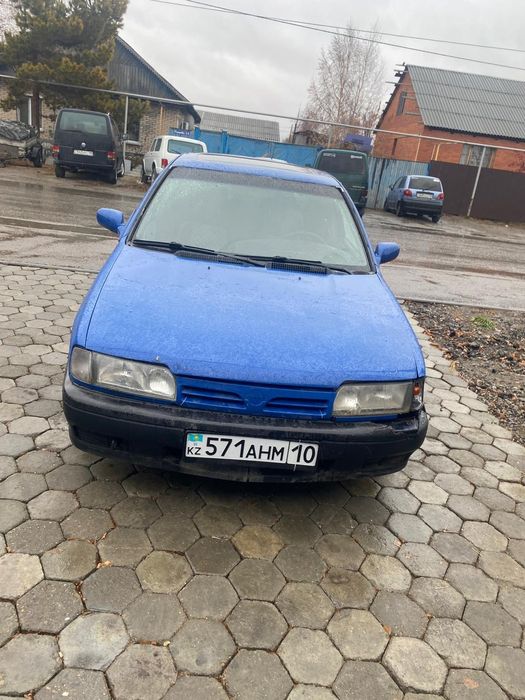 Продам Ниссан примера Р10 по запчастям