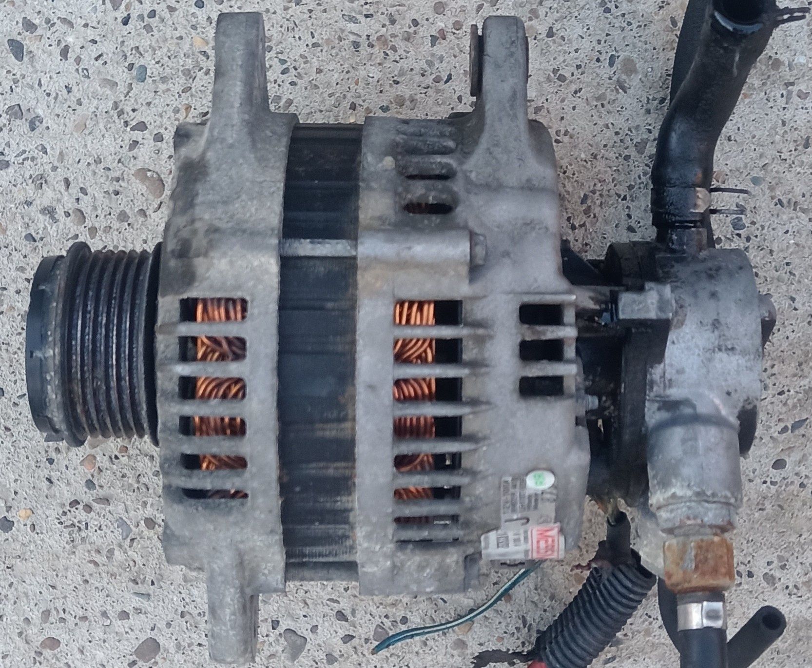 Alternator Opel Astra H / G / Meriva 1.7Cdti / Dti