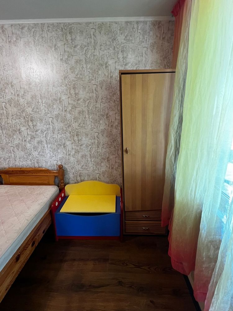 Обзавеждане за спалня или детска стая с матраци