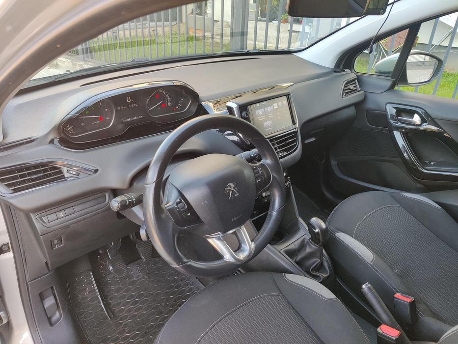 Peugeot 208 2017 Diesel