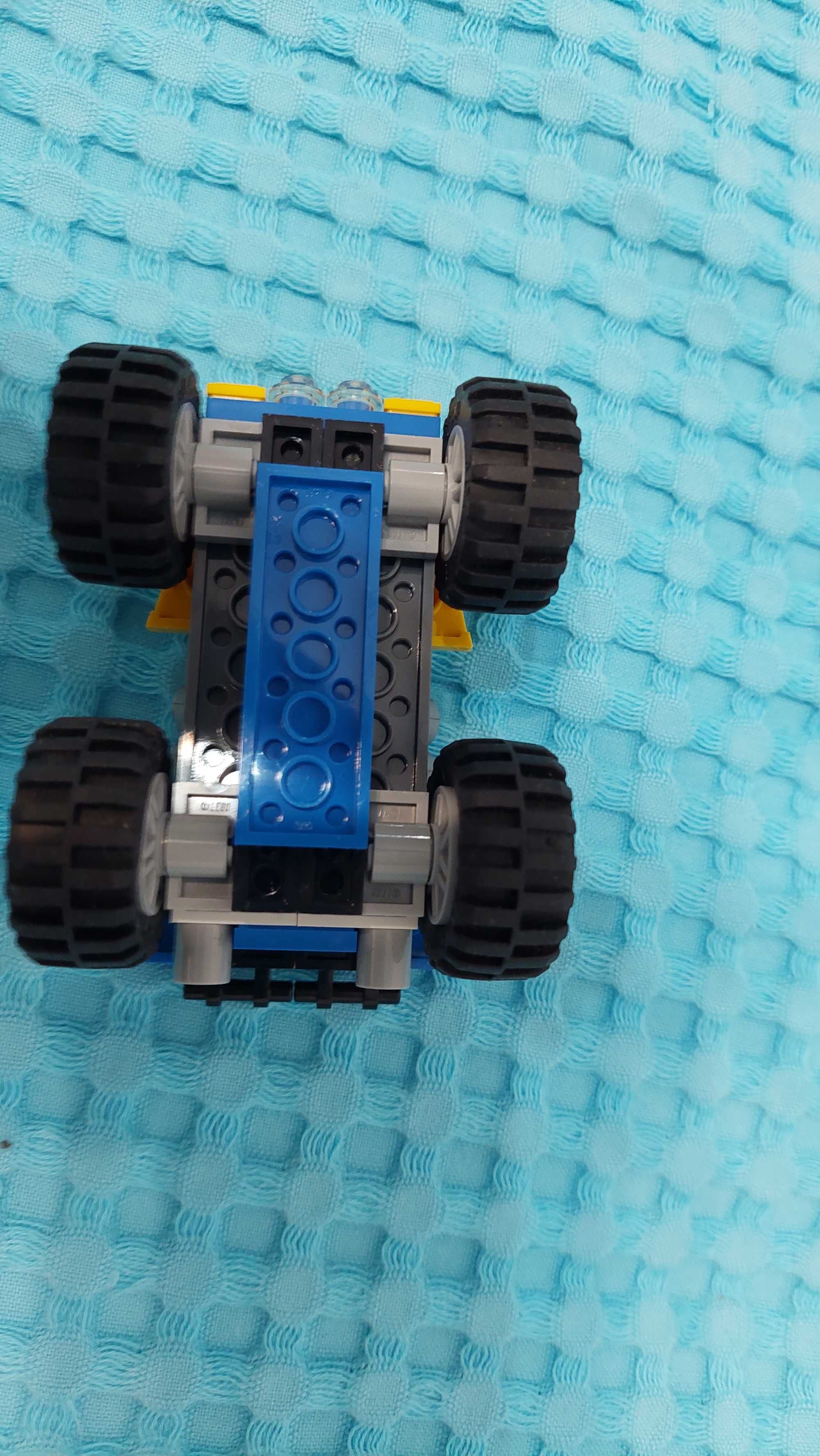 Vand Lego Creator