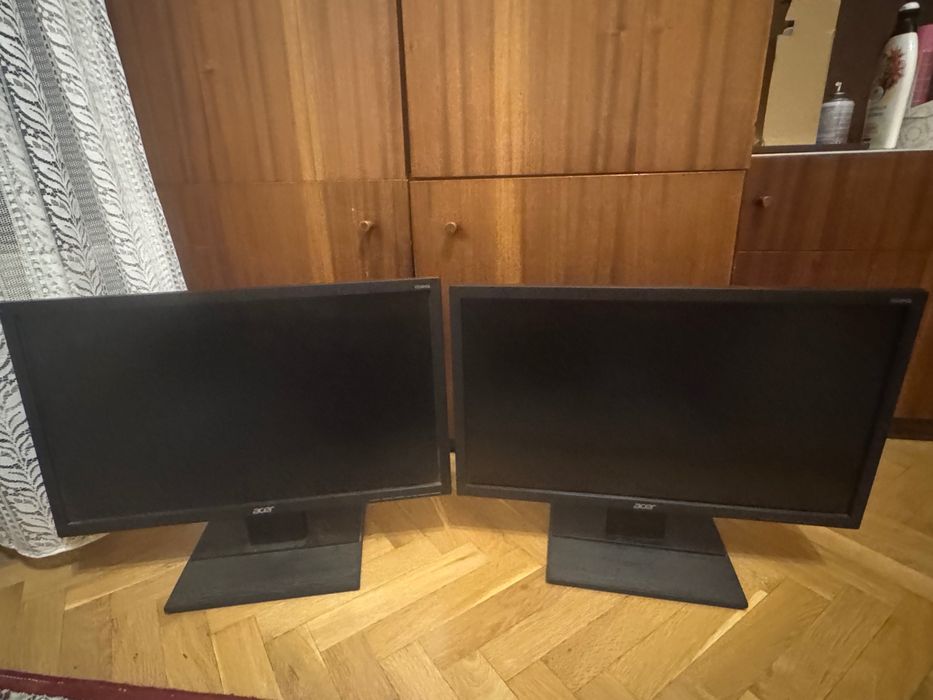 Acer V223HQL 2 броя
