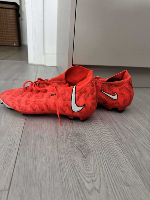 Ghete de fotbal Nike Phantom Luna Elite - 40 / 255