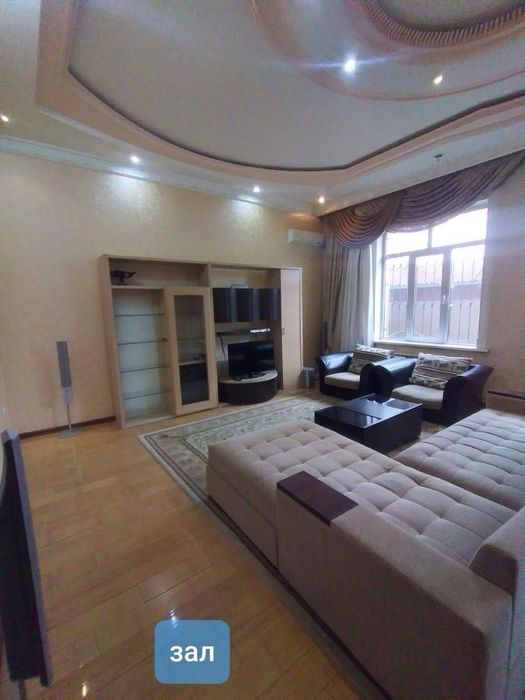 Продается дом 
Улица Никитина. 

2 сотки
180 кв.м