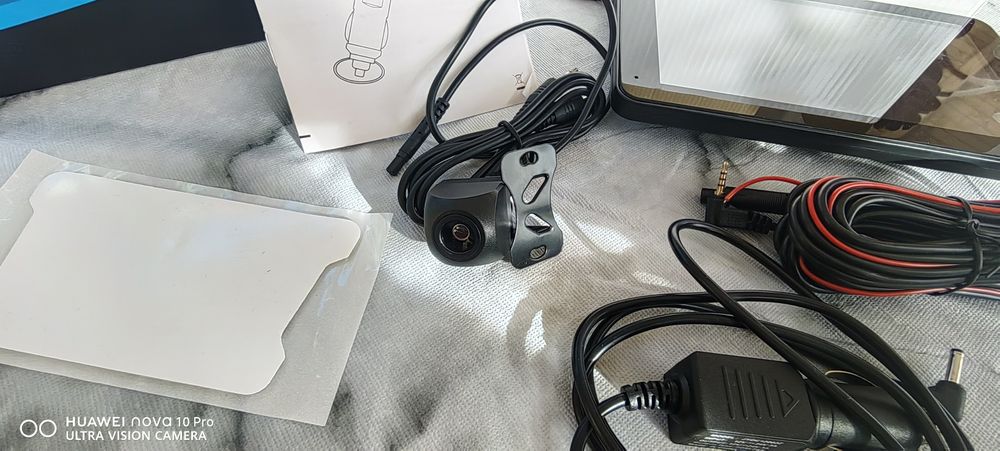 7 inch Carplay Monitor : BT/FM/TF/CARPLAY/ANDROID AUTO