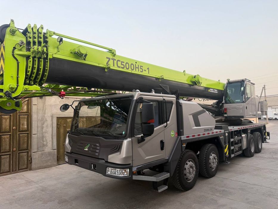 Автокран Zoomlion 2025. 50 тонналик енги ишламаган
