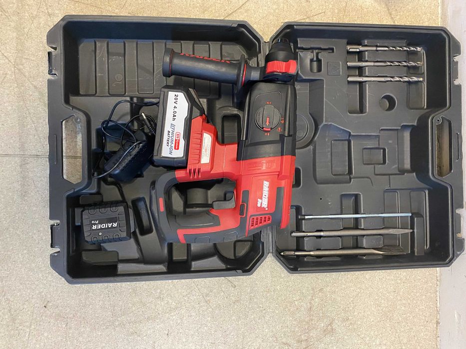 R20 Перфоратор безчетков SDS-plus 3J 4 функц. 1x4Ah/ Циркуляр ръчен