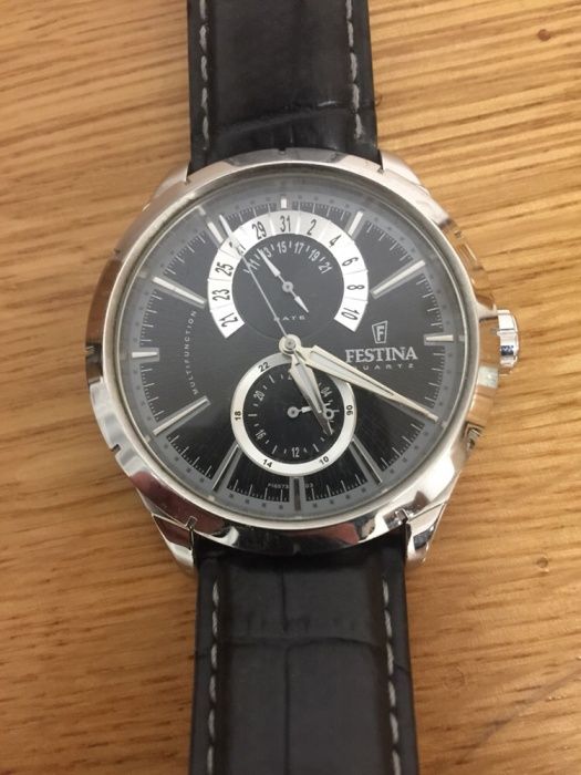 Ceas Festina