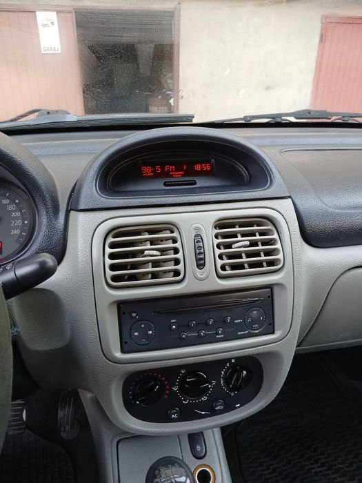 Vand Renault Clio Symbol 2006 - masina familie - unic proprietar