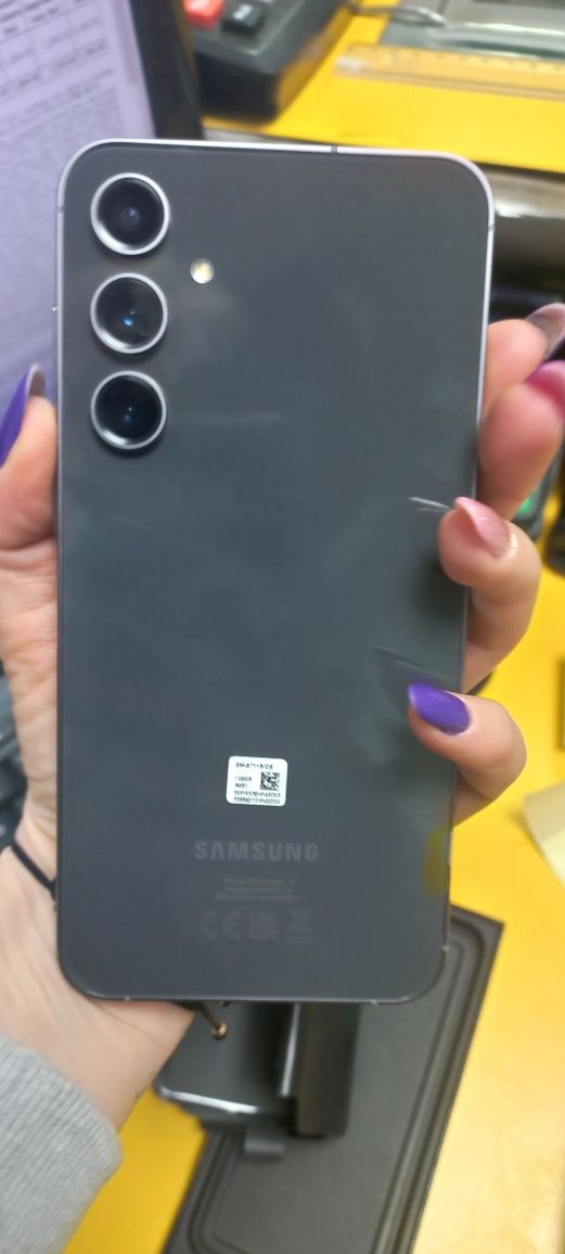 Samsung S23 FE nou