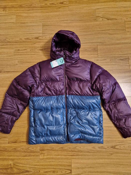 Geaca puf Marmot, masura XL, salewa,mammut,arcteryx,la sportiva