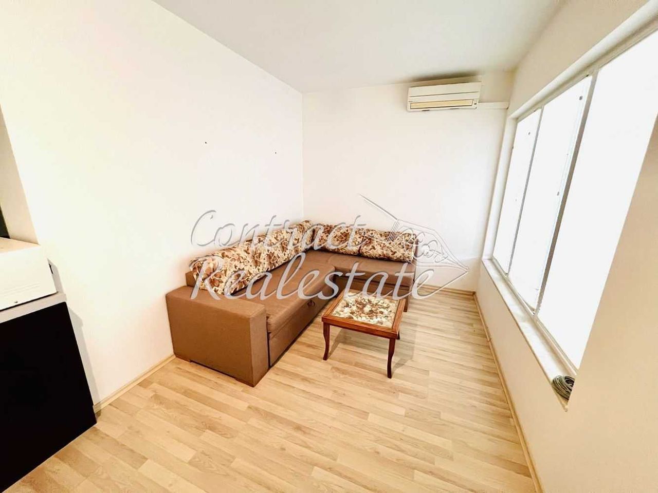 Дава се под наем Тристаен апартамент в Варна, Левски - 75 кв.м за 408 € - Снимка #4