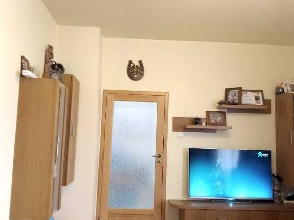 Дава се под наем Двустаен апартамент в Пловдив, Кючук Париж - 60 кв.м за 105000 € - Снимка #4