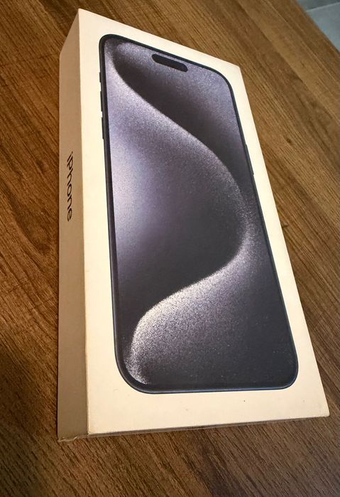 Iphone 15 pro max 256GB - пукнат дисплей