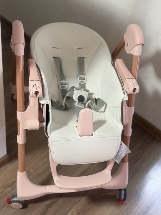 Детско столче peg perego розово