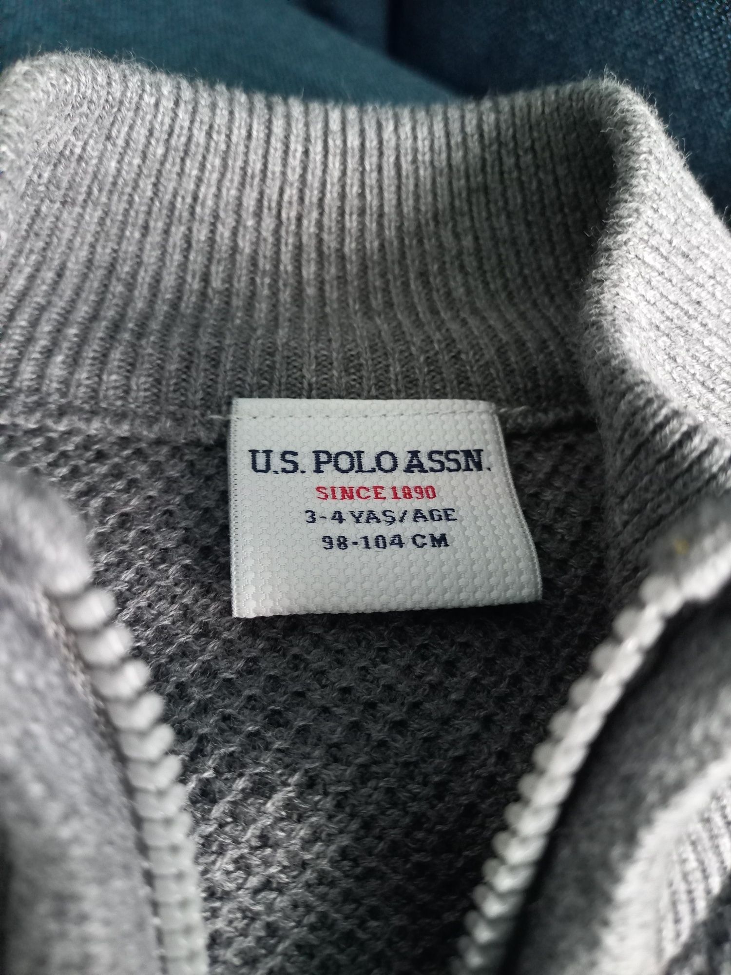 U.S polo ASSN жилетка, блуза и дънки