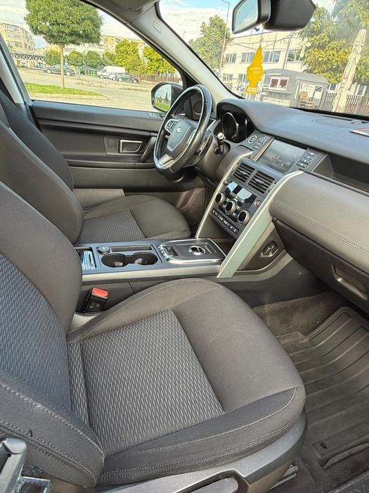 Vand Land Rover Discovery Sport motorizare 2.0 euro 6 an fab. 2018