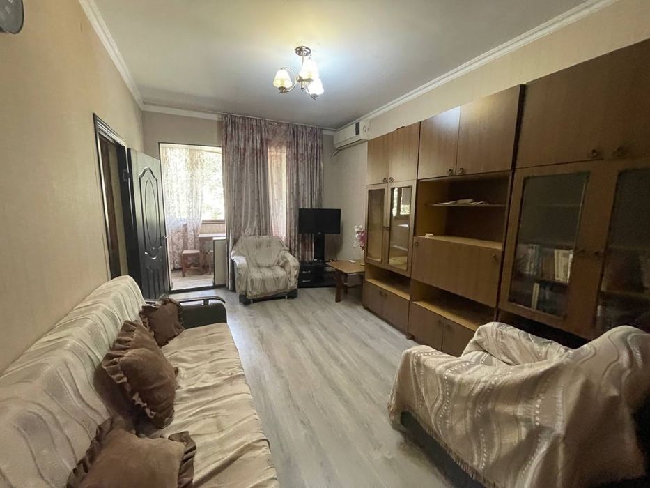 Продается квартира, Чиланзар 20 квартал, 1в2/2/4