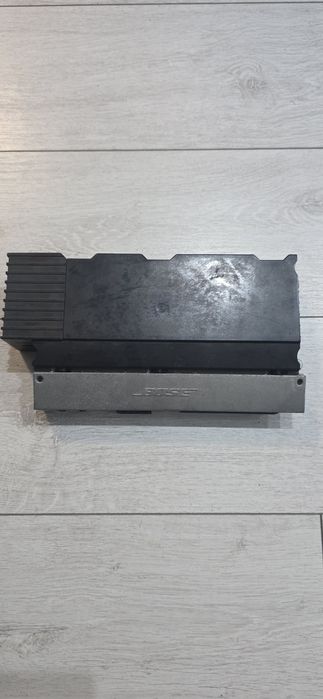 Усилвател Босе ауди