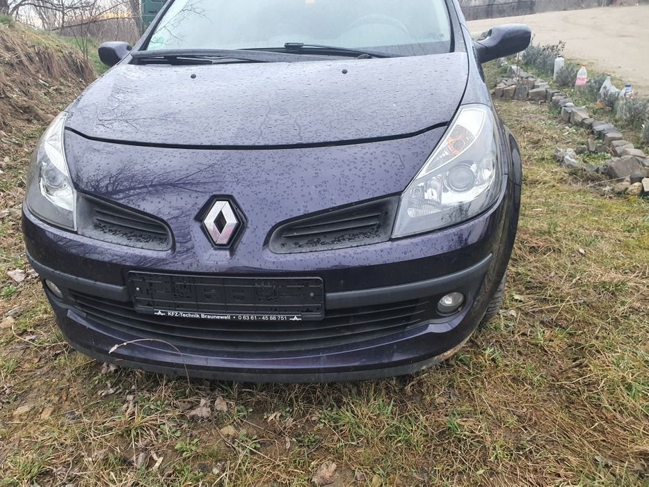 Capota motor renault clio 3 an 2005-2012