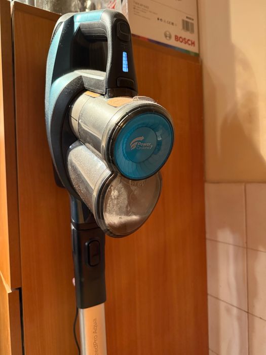 Безкабелна прахосмукачка Philips SpeedPro Aqua 3in1 FC6729/01 - 100 лв