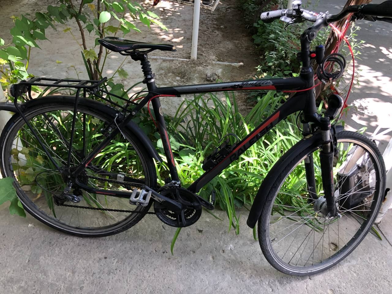 “Sotiladi: sifatli sport velosiped, holati a’lo!”