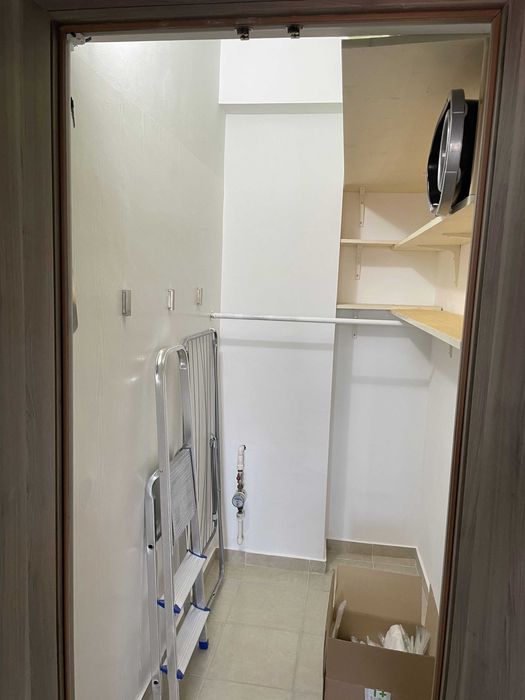 De inchiriat ap. 2 camere, et. 2, decomandat, 62 mpu, parcare, in Rosu