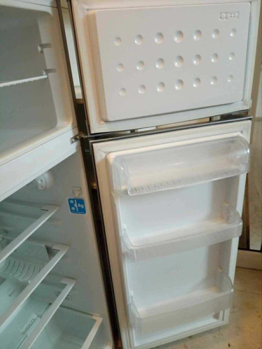 Хладилник Beko - сив