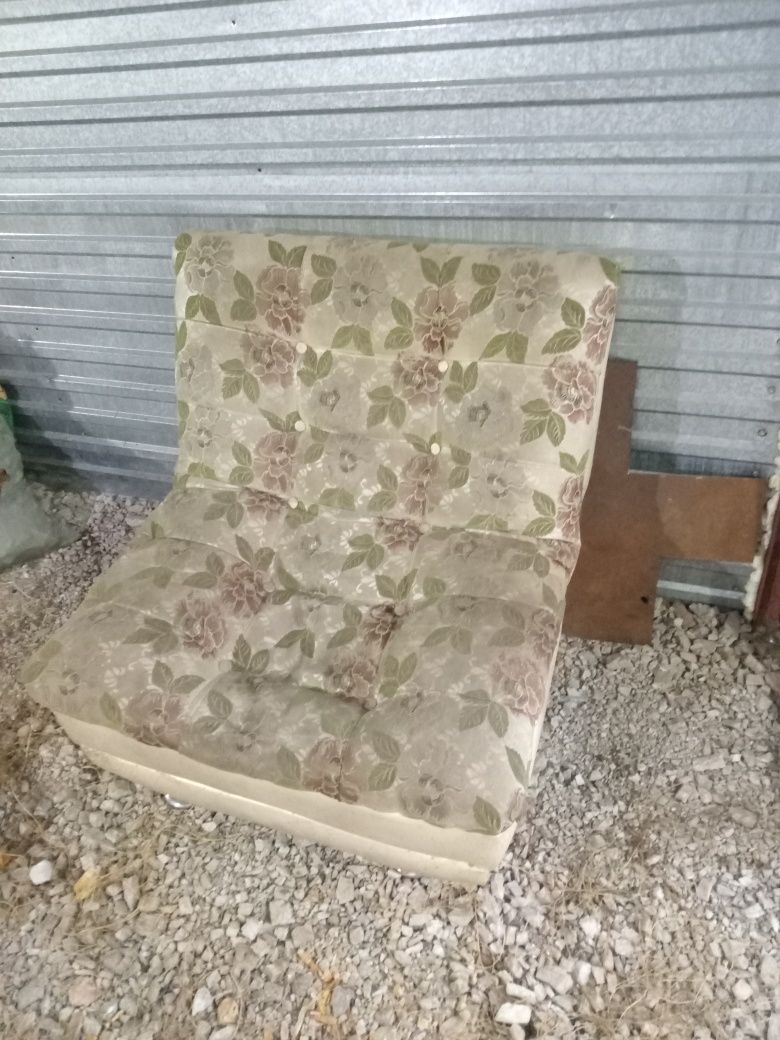 Продам раскладное кресло