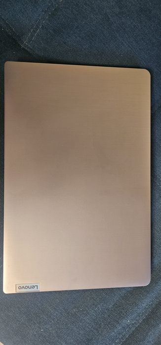 Laptop Ideapad 3