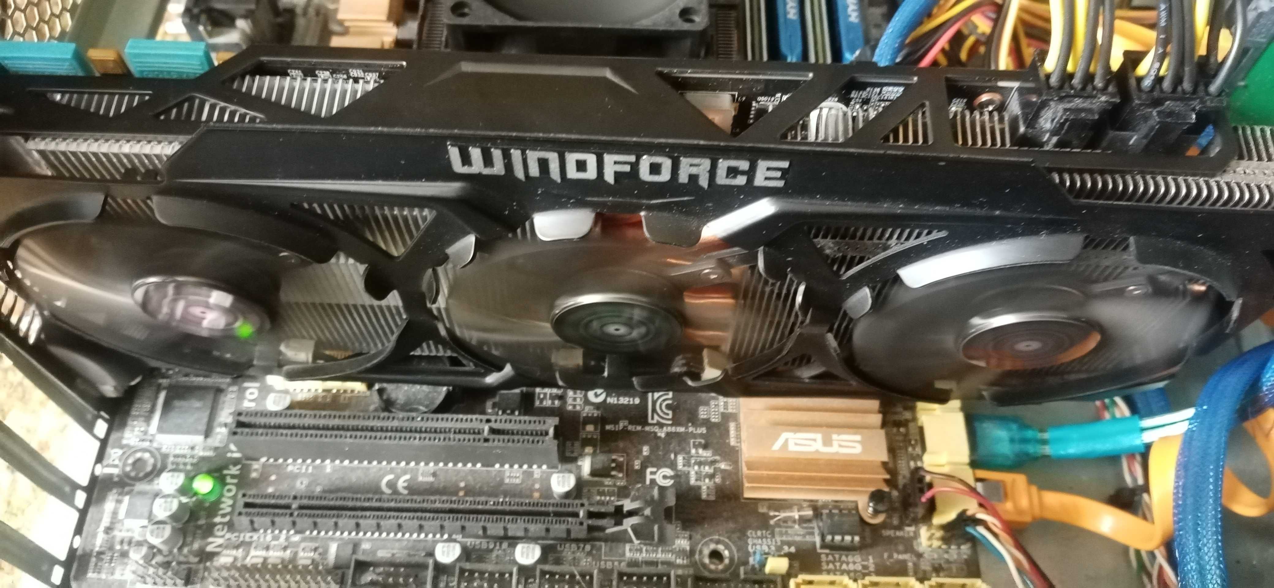 Продавам Видео карта GTX 770 4GB
