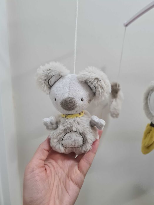 Carusel muzical pentru patut