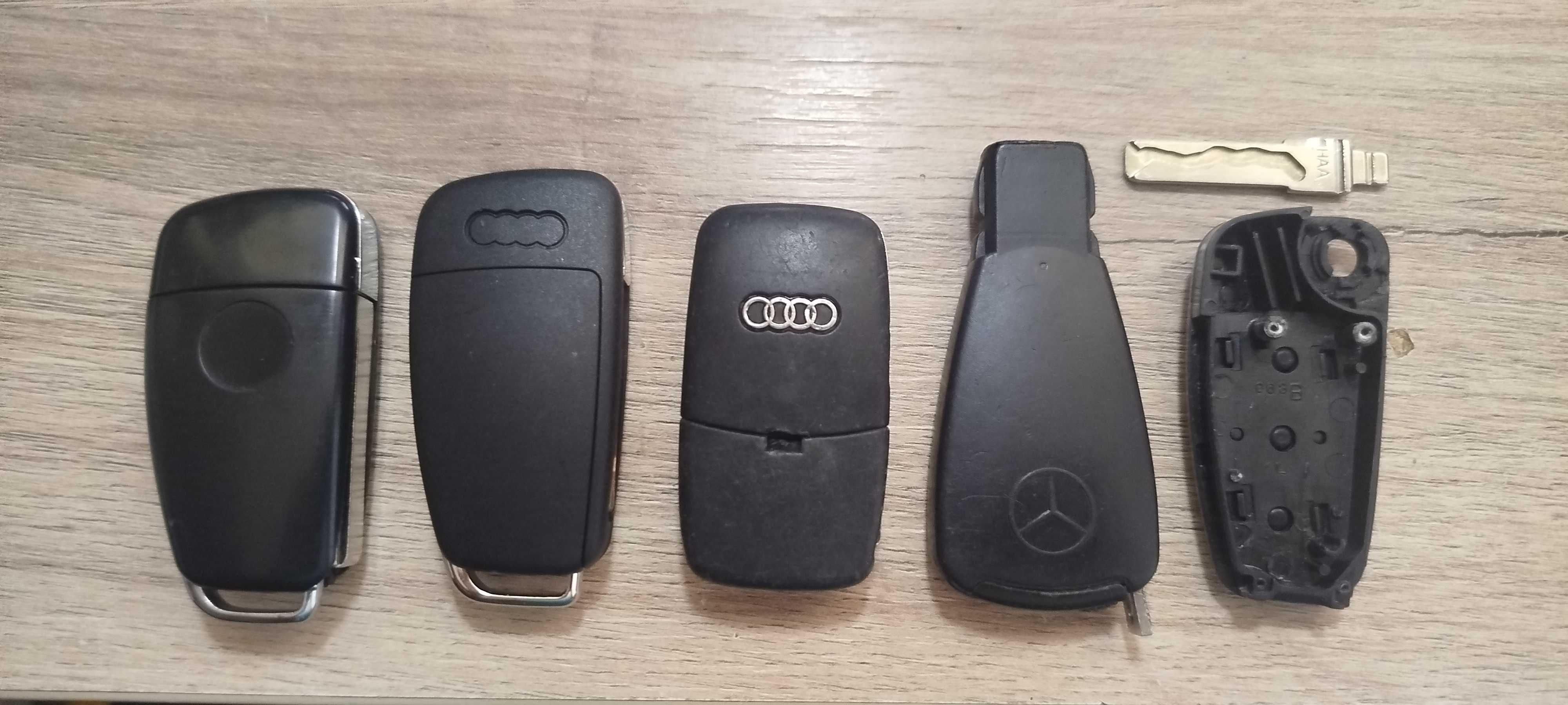 Ключове за кола Audi, Mercedes, части. Лот на обща цена.